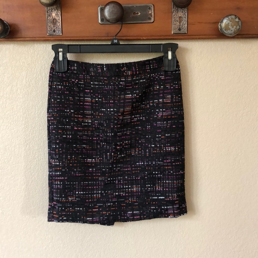 Loft Pencil skirt